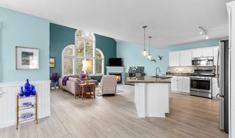 2 Beach Plum Lane U E, Bourne, MA 02532