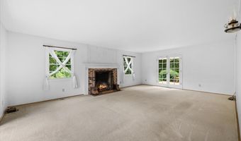 399 Mowetza Dr, Ashland, OR 97520