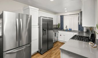 245 FESTIVAL Dr, Oceanside, CA 92057
