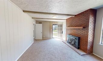 1142 S Stockton St, Ada, OK 74820