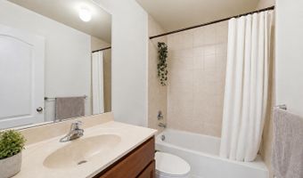 1 Prairie Ln, Bayville, NJ 08721