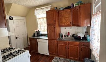 1647 Church St, Ambridge, PA 15003