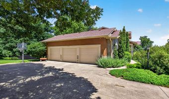 33943 Mill Creek Dr, Adel, IA 50003