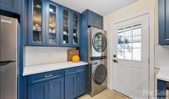3445 3447 Tappan Pl, Charlotte, NC 28205