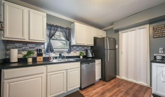 17 N KIRKWOOD St, Dover, DE 19904