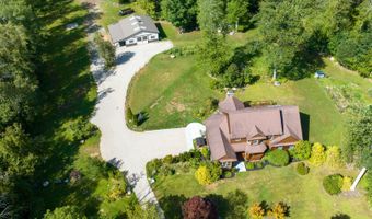 287 S Bear Hill Rd, Chaplin, CT 06235