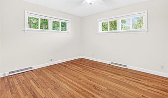 1348 Henley Dr, Asheboro, NC 27205