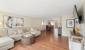 47 Scenery Ln, Johnston, RI 02919
