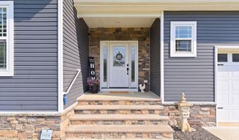 555 Egenolf Pl, Bayville, NJ 08721