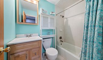3 Renier Ct, Middletown, NJ 07748