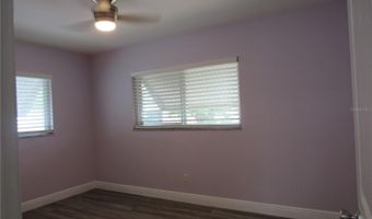 2067 TIMBER Ln, Clearwater, FL 33763