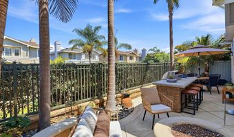 6878 Tradewinds Dr, Carlsbad, CA 92011
