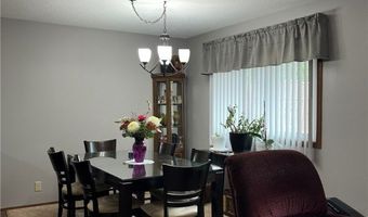 1123 Glades Dr, Altoona, WI 54720