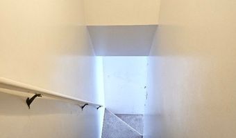 64 Encampment Dr, Bedminster, NJ 07921