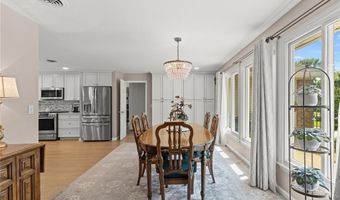 486 Ironwood Dr, Ballwin, MO 63011
