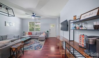 7 Apple Ln, Asheville, NC 28804