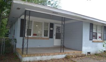 426 Albert St, Bishopville, SC 29010