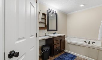 7970 SW 14th Pl, Bell, FL 32619