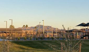 1151 E PEACH TREE Dr, Chandler, AZ 85249
