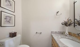 35 LUCY Cir, Alpine, WY 83128