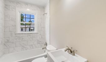 10540 FLOWER St, Berlin, MD 21811