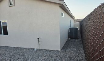 520 Harbor Dr, Bullhead City, AZ 86442