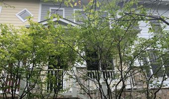 2855 11TH St N, Arlington, VA 22201