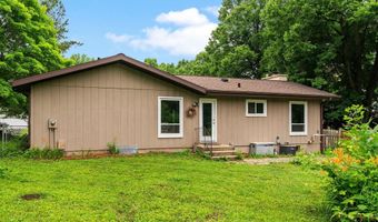 29 Pilgrim Cir, Madison, WI 53711