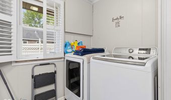 34 Colony Rd, Anderson, IN 46011