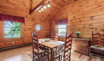 14 Barker Ave, Warren, RI 02885