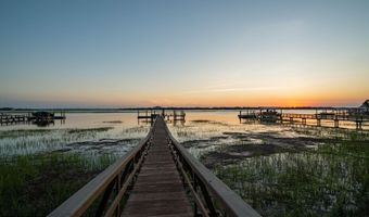 10 Settlers Cv, Beaufort, SC 29907