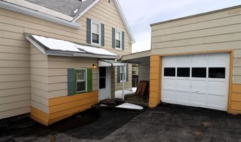 612 Rockingham St, Berlin, NH 03570