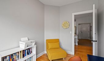 17 Chapel St Apt 402, Albany, NY 12210