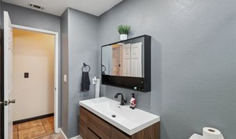 13322 Chenin Blanc Ct, Apple Valley, CA 92308