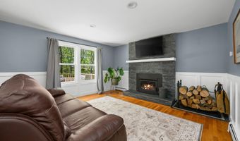 284 Bragg's Ln, Barnstable, MA 02630