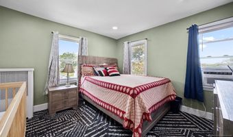 26 Liberty St, Andover, NJ 07801