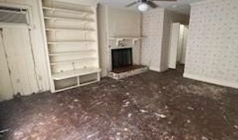 5301 HORSESHOE Dr, Alexandria, LA 71302