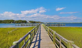 2111 W Fort Macon Rd 211 Dunescape, Atlantic Beach, NC 28512