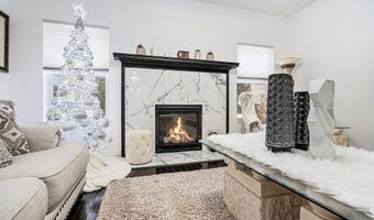 1360 Fairlane Dr, Ann Arbor, MI 48104