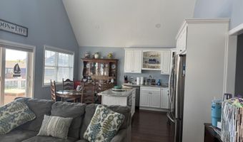 250 Butler Blvd, Bayville, NJ 08721