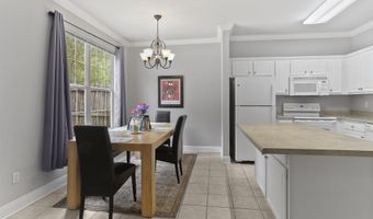 2171 Plantation Ln, Baton Rouge, LA 70820