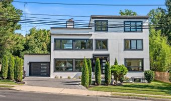 5805 MASSACHUSETTS Ave, Bethesda, MD 20816