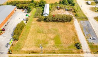 537 S Main St, Bishopville, SC 29010