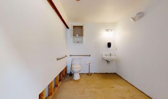 213 Washington St S, Auburn, ME 04210