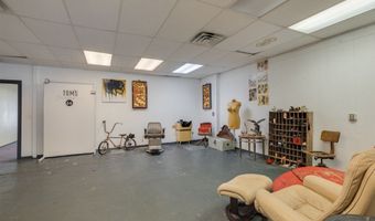 6718 NW 39th Expy, Bethany, OK 73008
