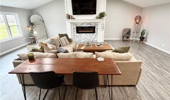 1301 N Main St, Amherst, OH 44001