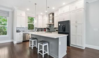 597 Broadview Pl NE, Atlanta, GA 30324
