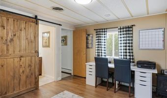 36 Cantaberry Ln, Coventry, RI 02816