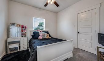 172 Cowan Xing, Alvord, TX 76225