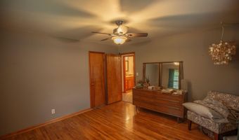 1308 E State St, Algona, IA 50511